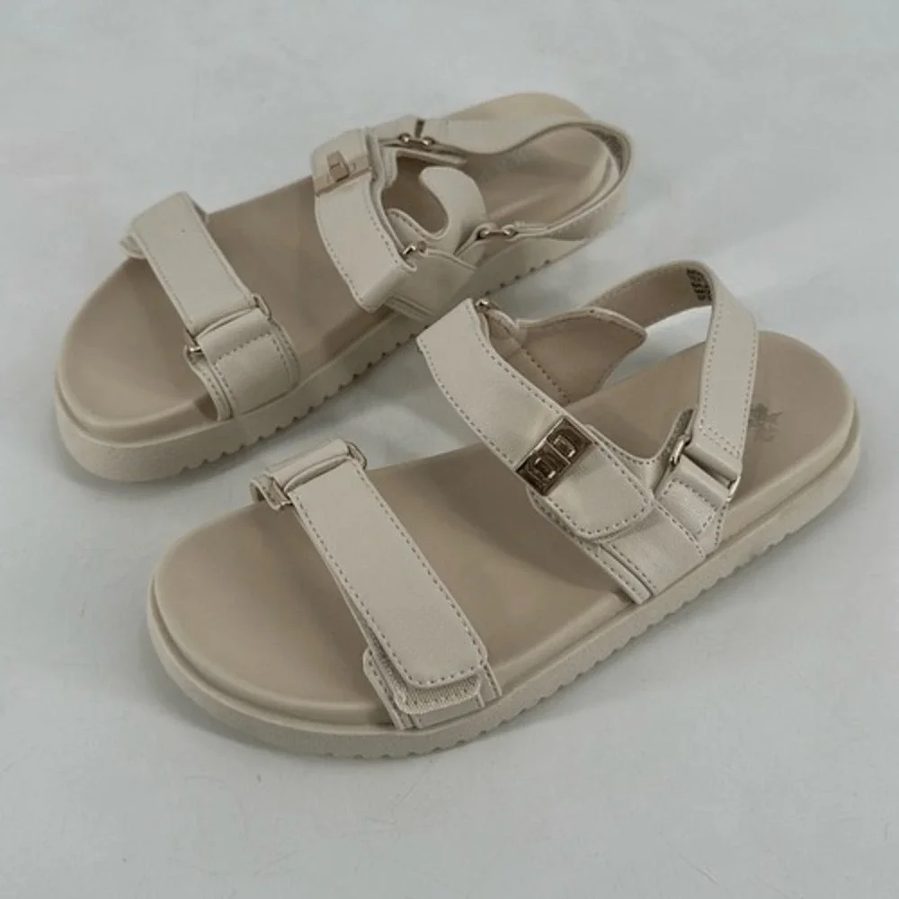 NWOT Steve Madden Mona Platform‎ Sandals Girls Size 2M Bone Strappy Slingback